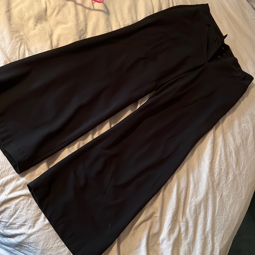 Forever 21 wide leg black trouser pants